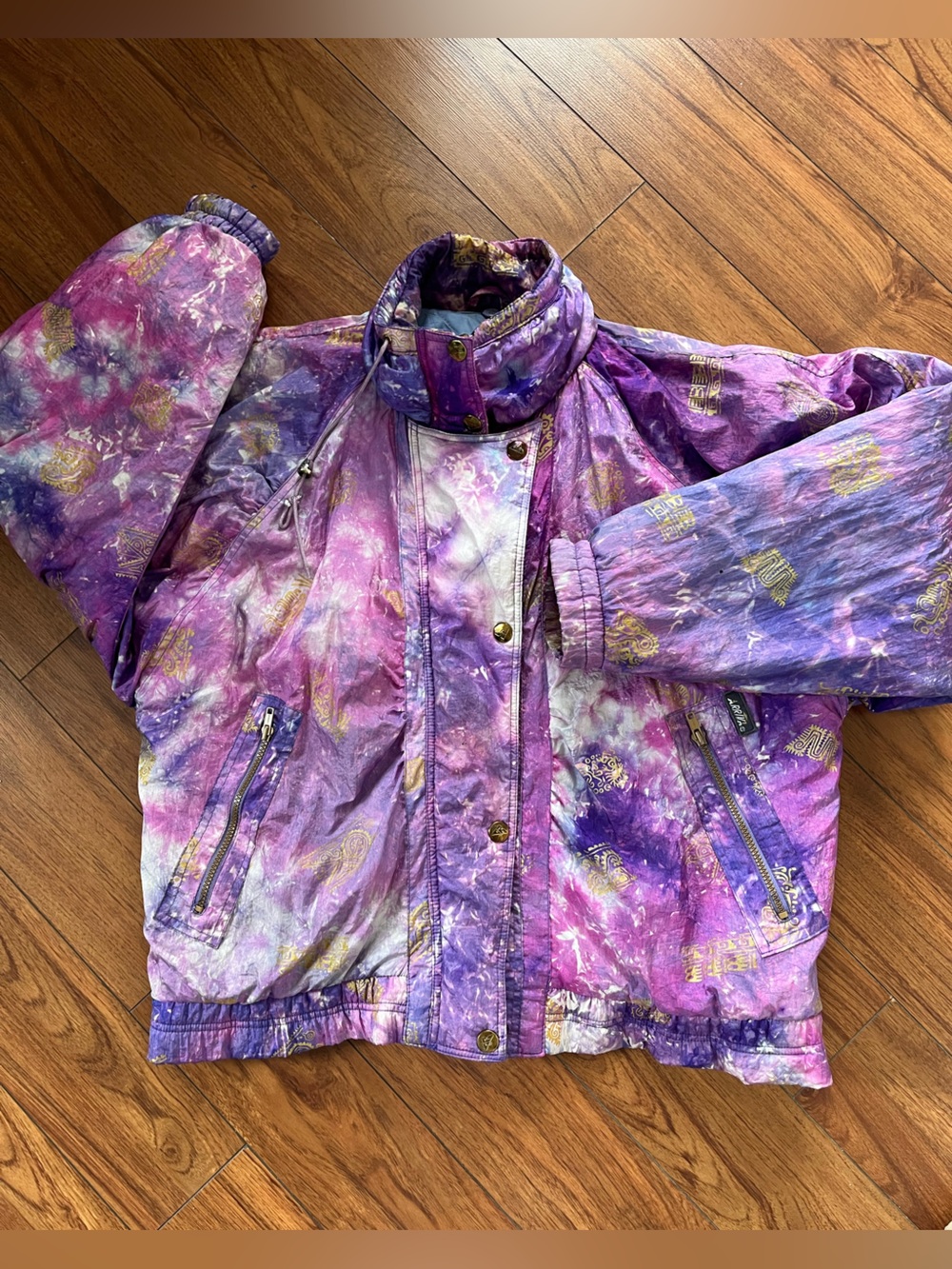 Vintage Arriva Women’s Purple Tie-Dye Bomber Jacket with Metallic Gold Accents